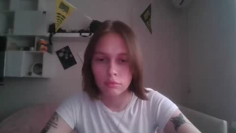 Snapshot of elicandy_ chatting on 06/23/26, 04:05 elicandy_ online show from 06/23/26, 04:05
