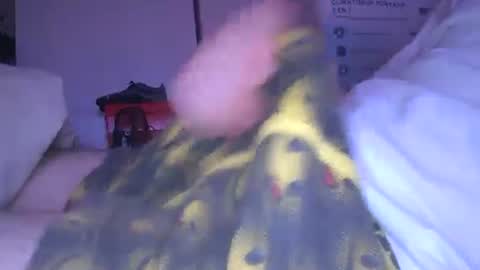 eliexavier123456789 online show from 02/03/25, 05:40