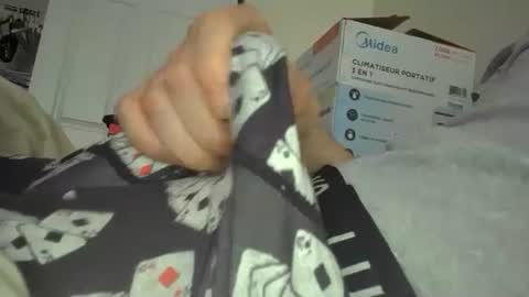 Snapshot of eliexavier123456789 chatting on 02/16/25, 05:37 eliexavier123456789 online show from 02/16/25, 05:37