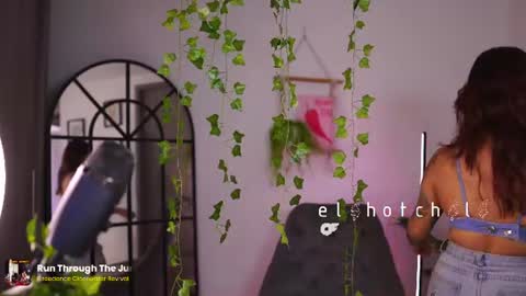 Eli online show from 07/18/26, 04:22