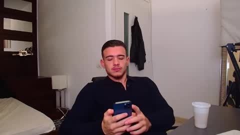 ElijahThorne online show from 11/24/25, 05:29