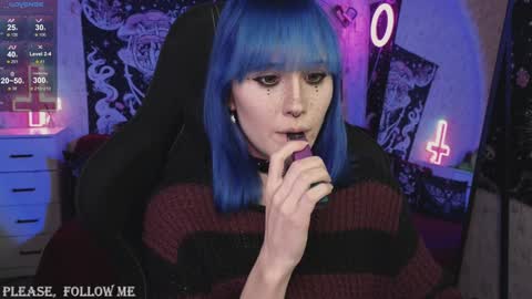 Snapshot of elika_kay chatting on 12/02/24, 10:56  MORE ME   online show from 12/02/24, 10:56