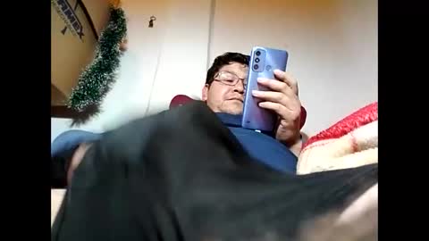 elimposstor online show from 01/09/25, 01:18