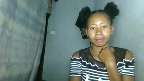 elina981 online show from 02/03/26, 03:37