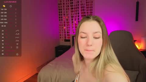 Elina online show from 03/13/26, 10:55