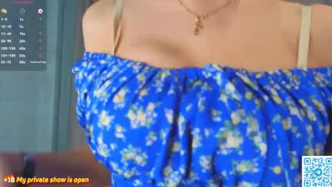 Elina online show from 03/20/26, 01:21