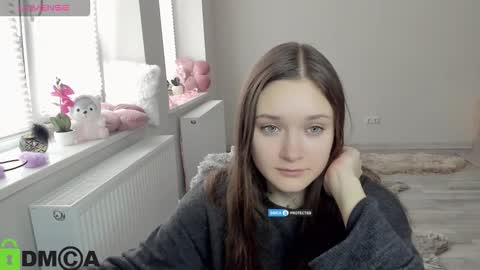 elina_x online show from 03/28/26, 08:25