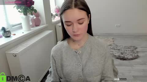elina_x online show from 05/02/26, 08:30