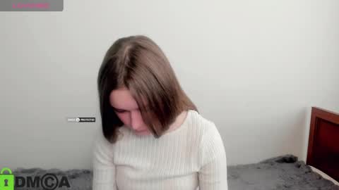 Snapshot of elina_x chatting on 05/31/26, 01:07 elina_x online show from 05/31/26, 01:07