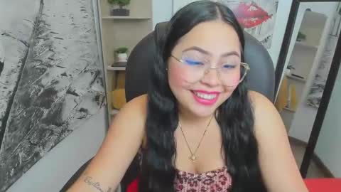 Elina  online show from 11/13/25, 11:25