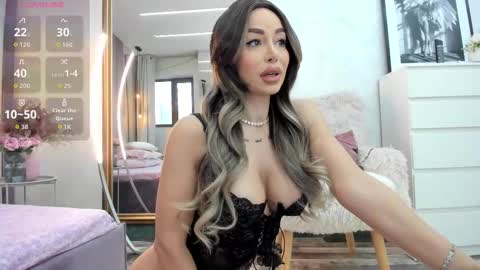 Snapshot of elinamoon_ chatting on 02/12/26, 06:52 Elina online show from 02/12/26, 06:52