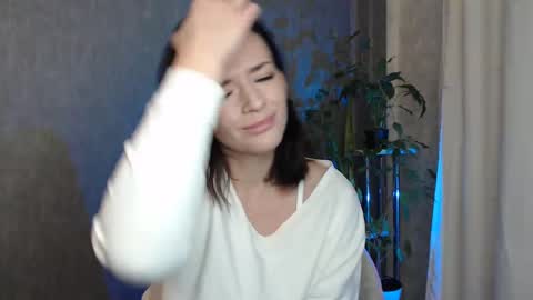 Snapshot of elinapretty chatting on 02/03/25, 12:04 Elina online show from 02/03/25, 12:04