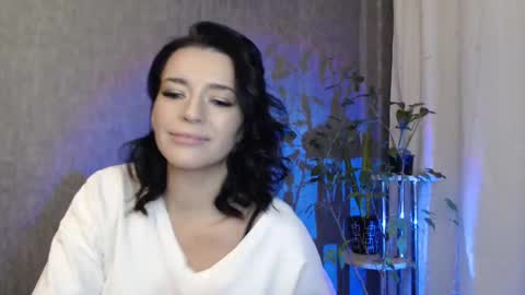Snapshot of elinapretty chatting on 02/13/25, 11:47 Elina online show from 02/13/25, 11:47