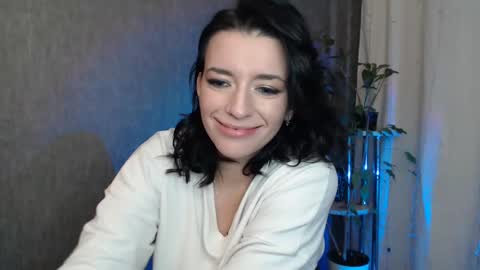 Snapshot of elinapretty chatting on 02/14/25, 02:50 Elina online show from 02/14/25, 02:50