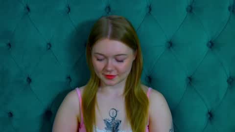 elinavale online show from 05/22/26, 05:29
