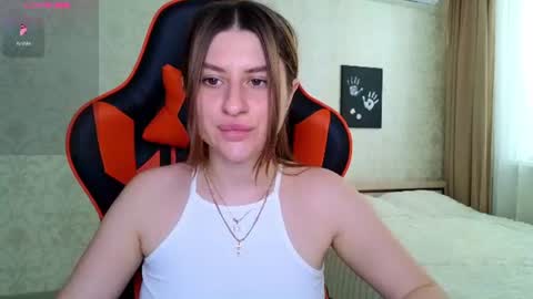 Snapshot of elinkalove chatting on 07/02/26, 03:23 Elina online show from 07/02/26, 03:23