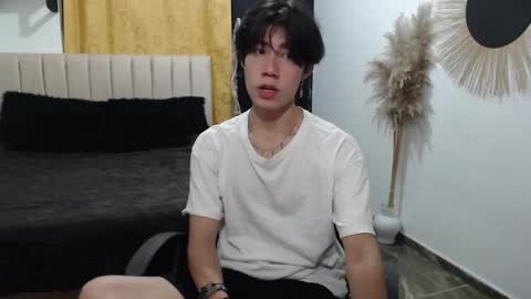 ELIO online show from 02/19/26, 01:23