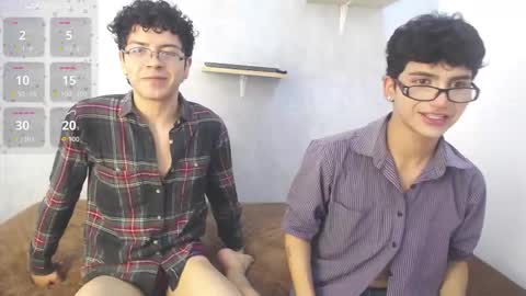 Snapshot of eliotkinky chatting on 02/10/26, 02:10 Elio online show from 02/10/26, 02:10