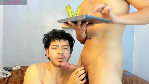 Snapshot of eliotkinky chatting on 02/23/26, 05:32 Elio online show from 02/23/26, 05:32