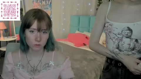 Snapshot of elira_vane chatting on 05/25/26, 02:39 Elira Vane online show from 05/25/26, 02:39