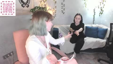 Snapshot of elira_vane chatting on 06/08/26, 02:56 Elira Vane online show from 06/08/26, 02:56