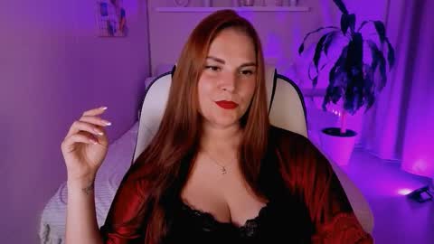 Snapshot of elis_fox_ chatting on 09/08/25, 02:49 Alice online show from 09/08/25, 02:49