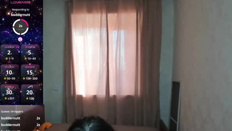 Elis online show from 02/22/25, 01:33