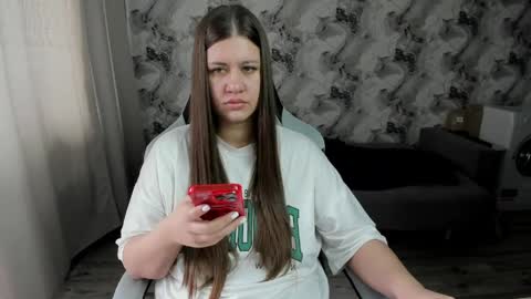 Aletta Oushen online show from 04/16/26, 10:05