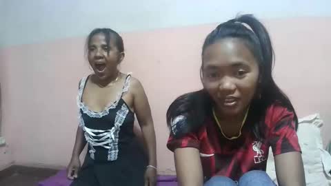 Snapshot of elisabet88 chatting on 09/25/25, 08:23 elisabet88 online show from 09/25/25, 08:23