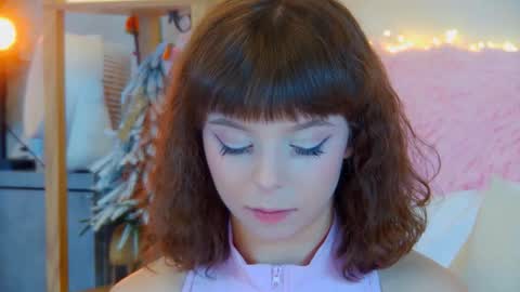 ElisabethDavis online show from 11/28/25, 03:14