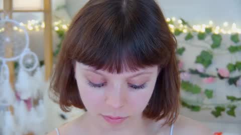 ElisabethDavis online show from 05/13/26, 08:16
