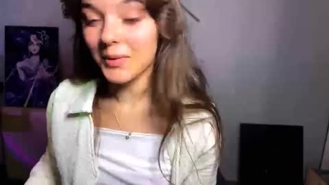 Elin online show from 04/22/26, 02:18