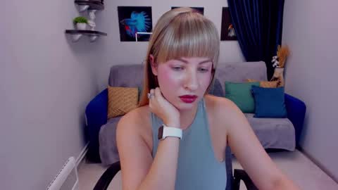 Elisabeth online show from 12/18/24, 08:57