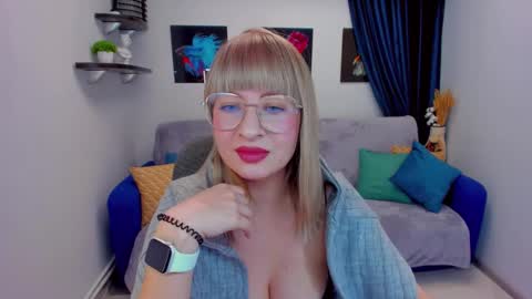 Elisabeth online show from 12/29/24, 01:49