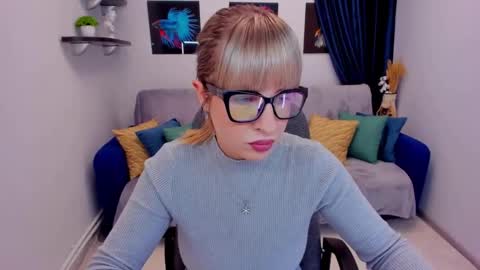 Elisabeth online show from 01/12/25, 11:28