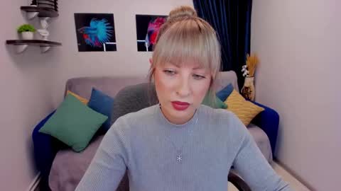 Elisabeth online show from 01/19/25, 06:32