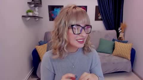 Elisabeth online show from 01/23/25, 04:37