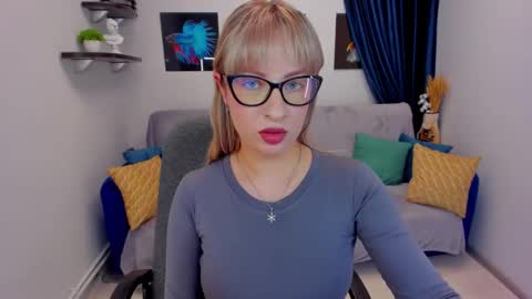 Elisabeth online show from 01/28/25, 07:53