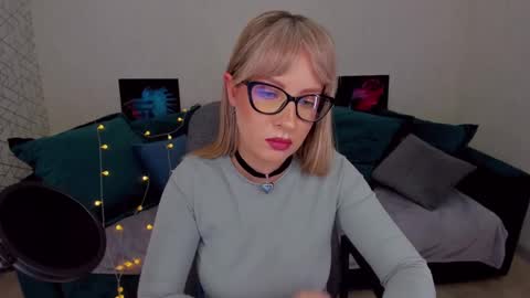 Elisabeth online show from 02/03/25, 08:35