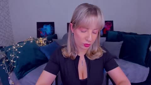 Elisabeth online show from 02/28/25, 06:31