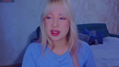 Elisabeth online show from 12/02/25, 09:03