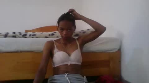 elisacich online show from 02/23/26, 10:01