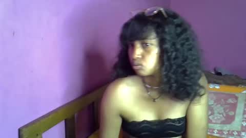 elisah01 online show from 02/01/26, 04:49