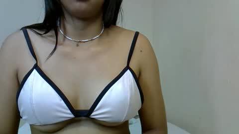 Snapshot of elisah01 chatting on 04/22/26, 06:42 elisah01 online show from 04/22/26, 06:42