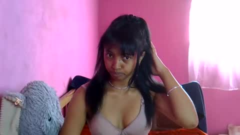 Snapshot of elisah01 chatting on 06/04/26, 05:13 elisah01 online show from 06/04/26, 05:13