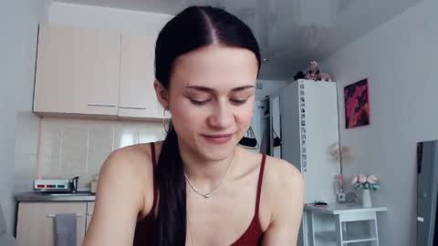 Elis online show from 04/11/26, 07:45