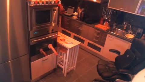 Barbie online show from 11/12/25, 08:41