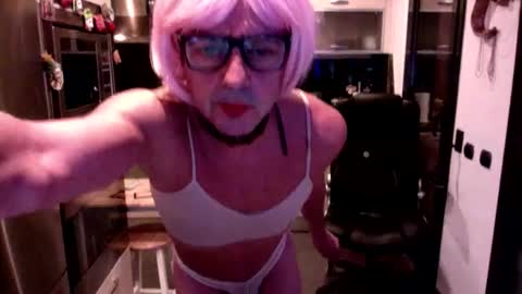 Barbie online show from 03/22/26, 08:56