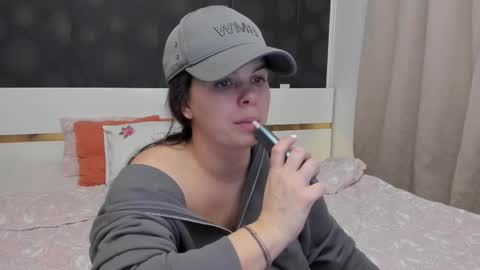 Elly online show from 02/05/26, 08:13