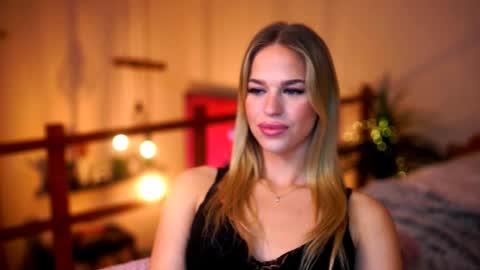 Sunflower  online show from 10/30/25, 07:14